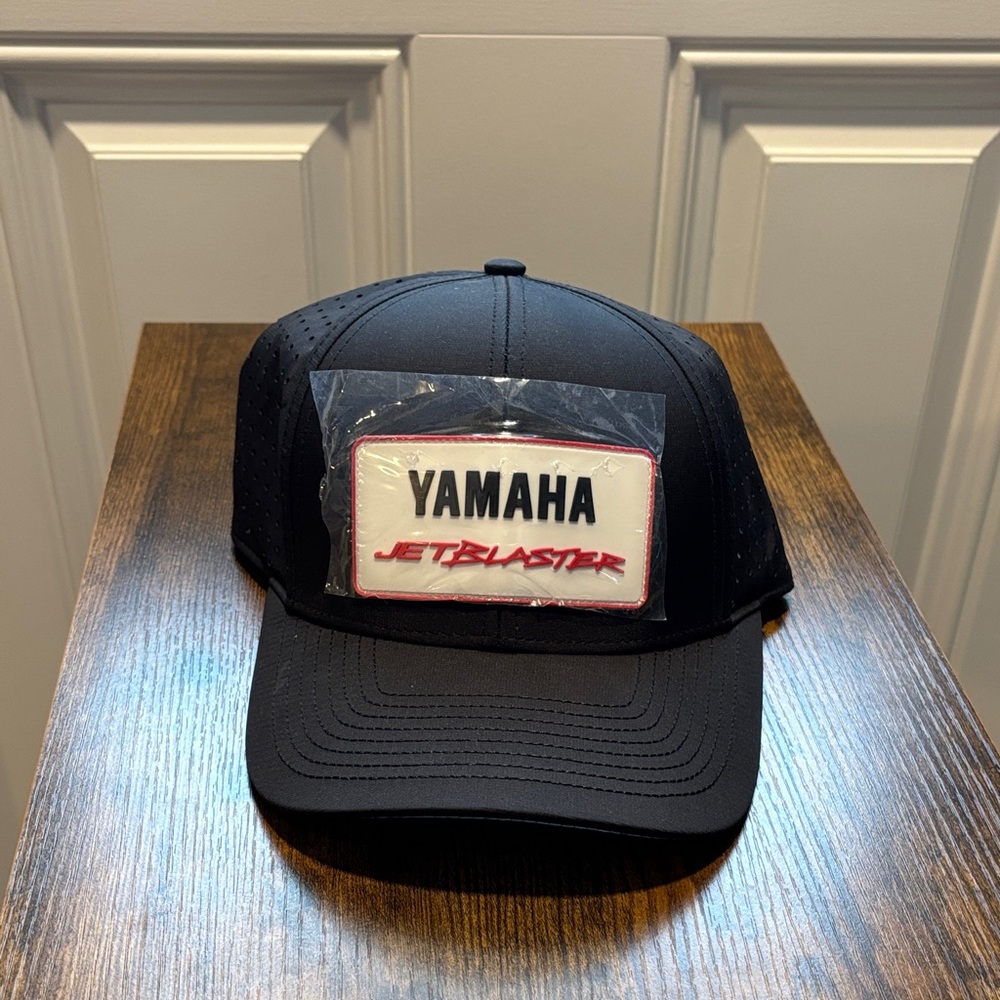 Yamaha Black JetBlaster Hat